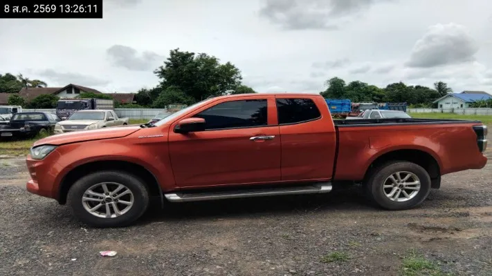 2019 Isuzu D-Max – 7