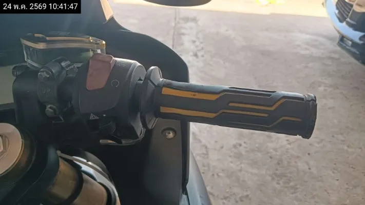 2021 Yamaha YZF-R15 – 10