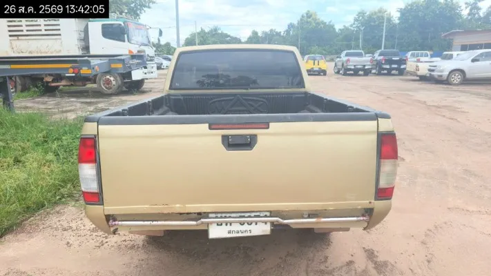 2005 Nissan Frontier – 4