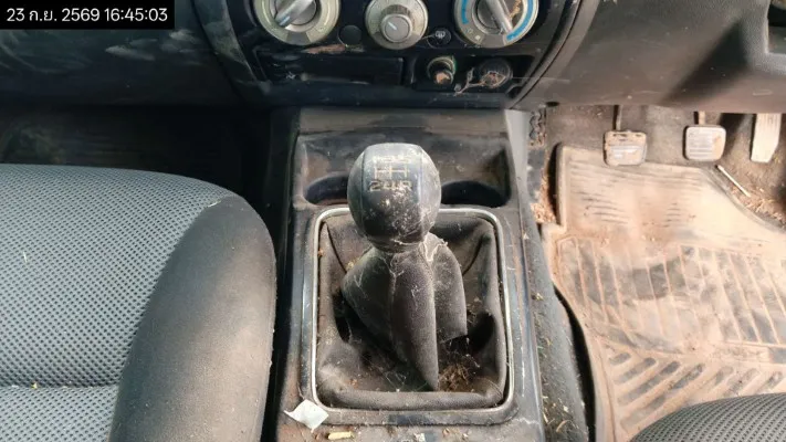 2010 Isuzu D-Max – 9