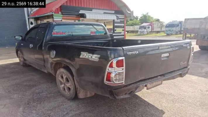 2013 Toyota Hilux Vigo – 6