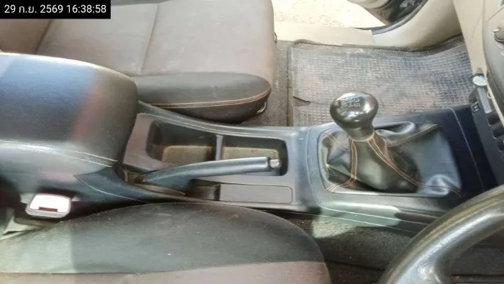 2013 Toyota Hilux Vigo – 9