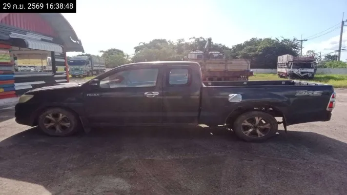 2013 Toyota Hilux Vigo – 7