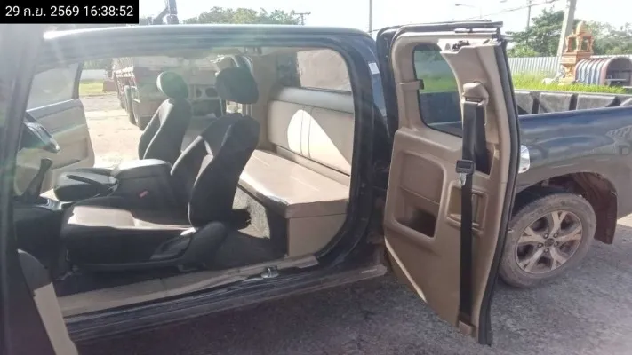 2013 Toyota Hilux Vigo – 12