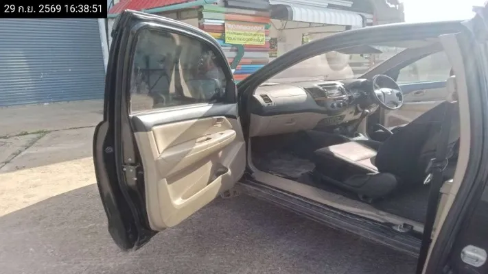 2013 Toyota Hilux Vigo – 11