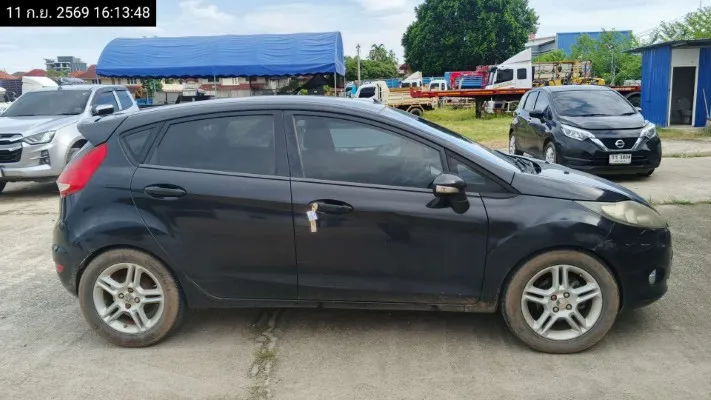 2010 Ford Fiesta – 8