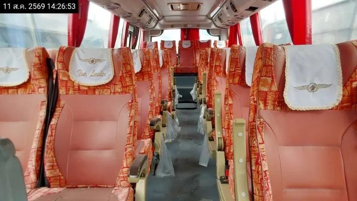 2013 King Long XMQ6900D – 8