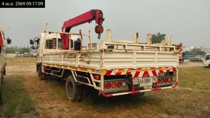 2021 Hino 6 Wheels – 5