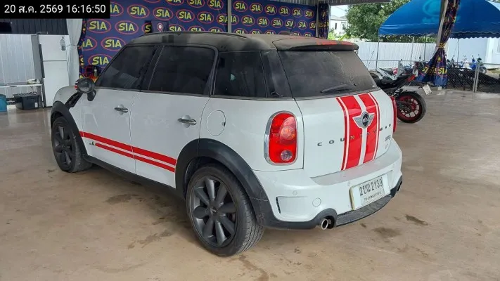 2011 Mini Countryman – 6