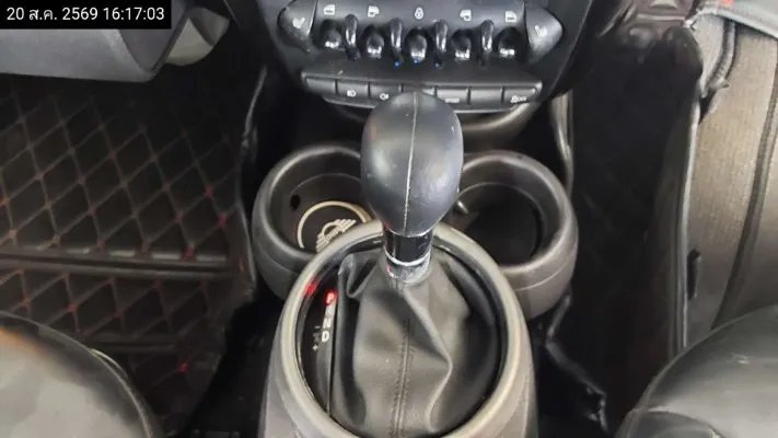 2011 Mini Countryman – 9