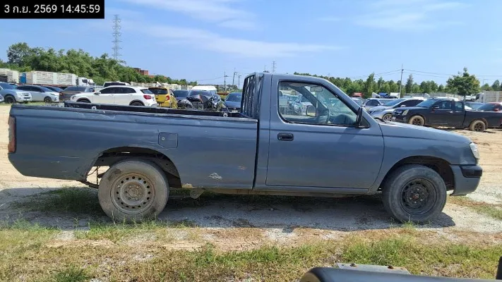 2005 Nissan Frontier – 8