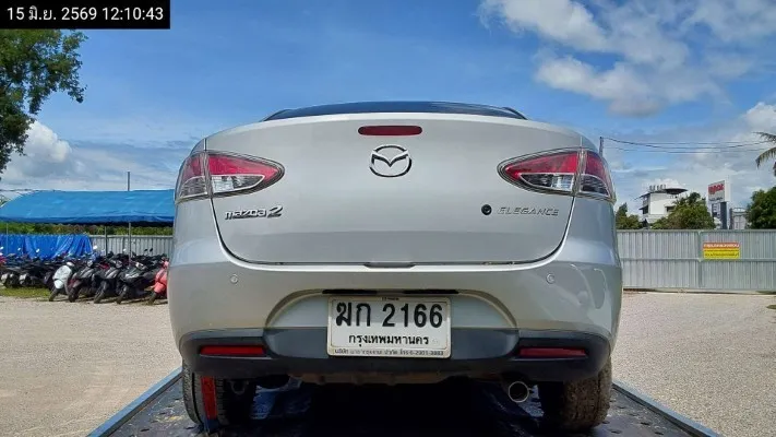 2011 Mazda Mazda2 – 4