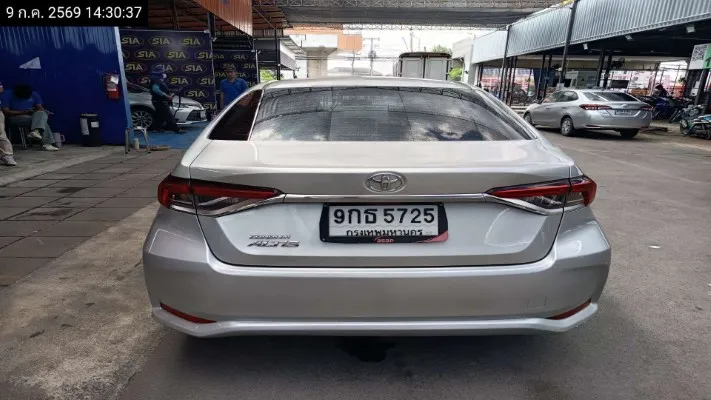 2020 Toyota Corolla Altis – 4