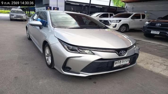 2020 Toyota Corolla Altis – 3