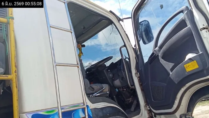 2018 Isuzu FXZ360 – 8