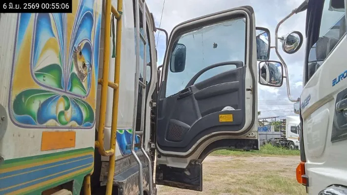 2018 Isuzu FXZ360 – 6