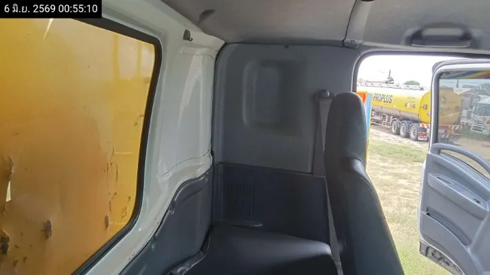 2018 Isuzu FXZ360 – 10