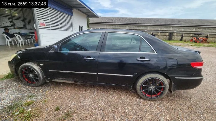 2005 Honda Accord – 7