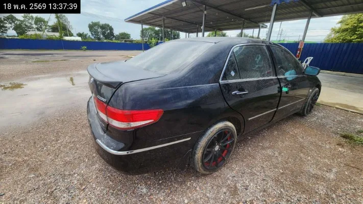 2005 Honda Accord – 5