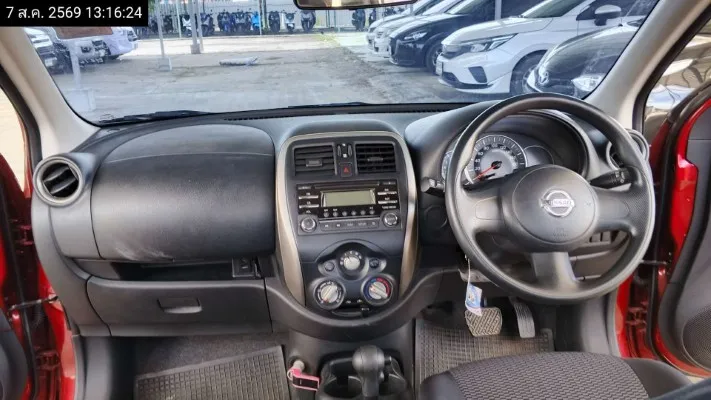 2017 Nissan March – 10