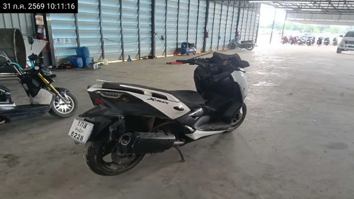2022 Yamaha X-Max – 8