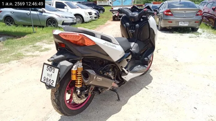 2020 Yamaha X-Max – 8