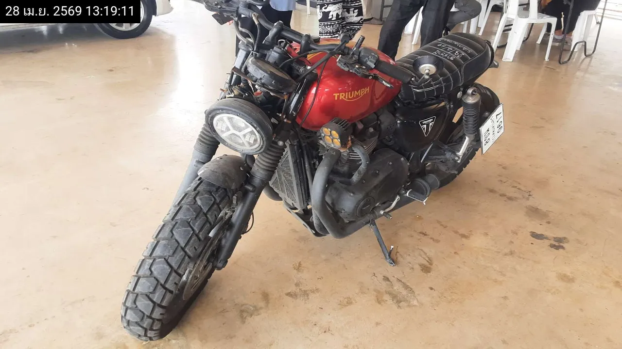 2016 Triumph Street Twin – 5