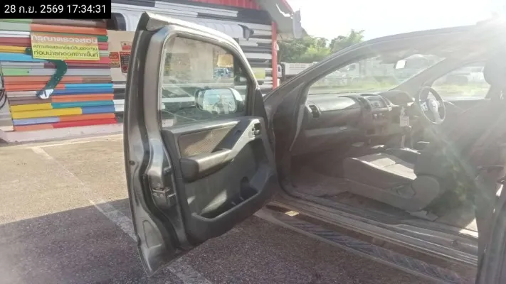 2012 Nissan Frontier – 11