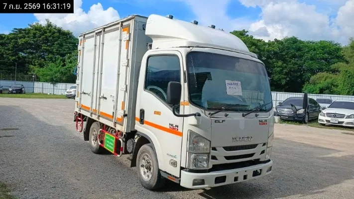 2022 Isuzu NLR – 3