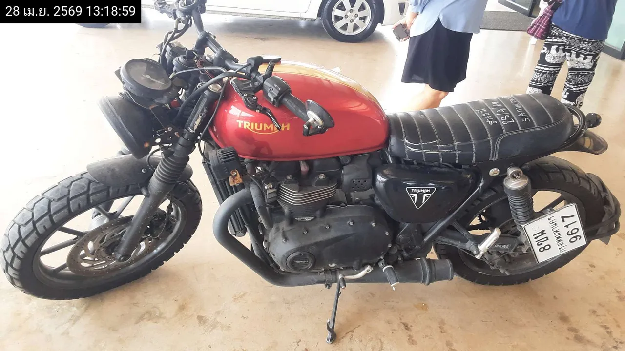 2016 Triumph Street Twin – 1