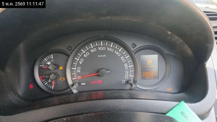 2013 Suzuki Swift – 8