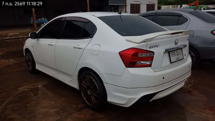2013 Honda City – 6