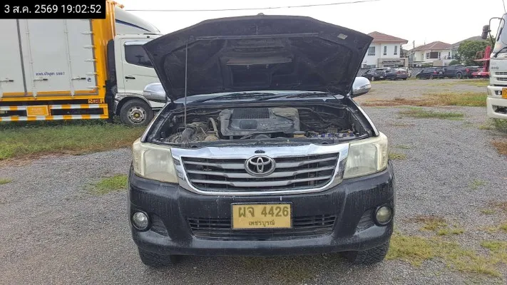2012 Toyota Hilux Vigo – 10