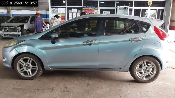 2012 Ford Fiesta – 8