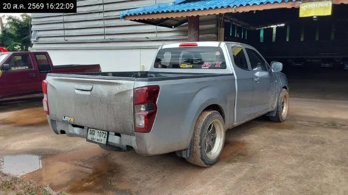 2020 Isuzu D-Max – 5