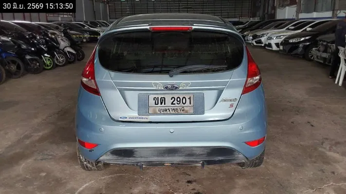 2012 Ford Fiesta – 4