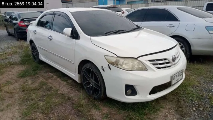 2011 Toyota Corolla Altis – 3