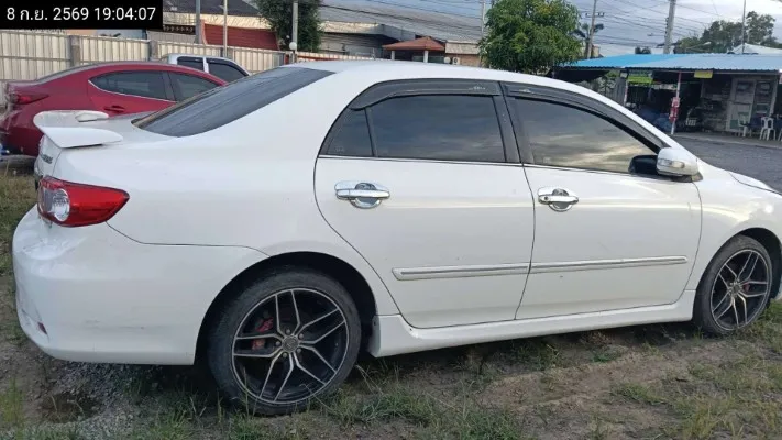 2011 Toyota Corolla Altis – 8