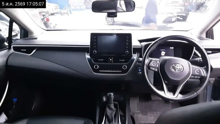 2021 Toyota Corolla Altis – 12