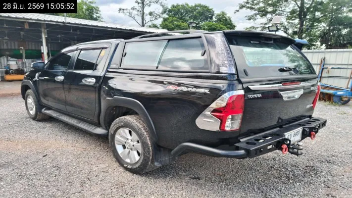 2016 Toyota Hilux Revo – 6