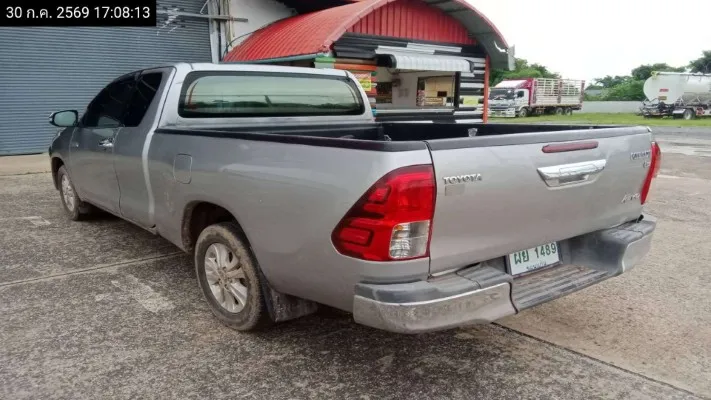 2016 Toyota Hilux Revo – 6