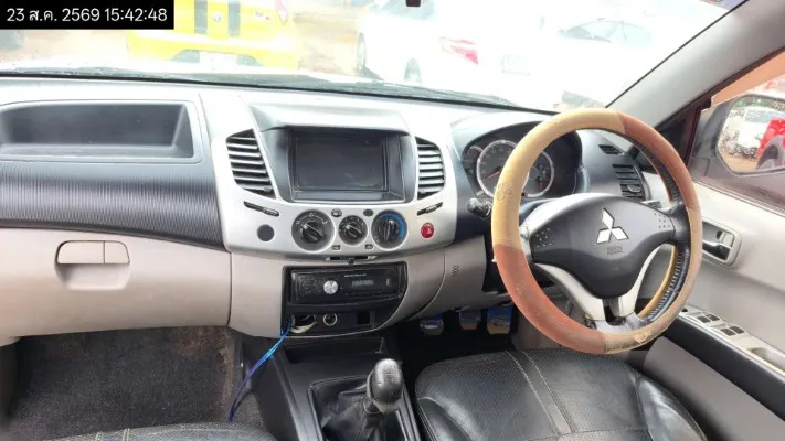 2012 Mitsubishi Triton – 11