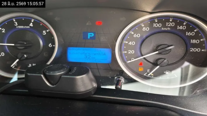 2016 Toyota Hilux Revo – 11