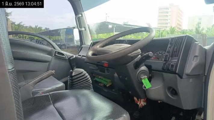 2021 Isuzu NLR – 6