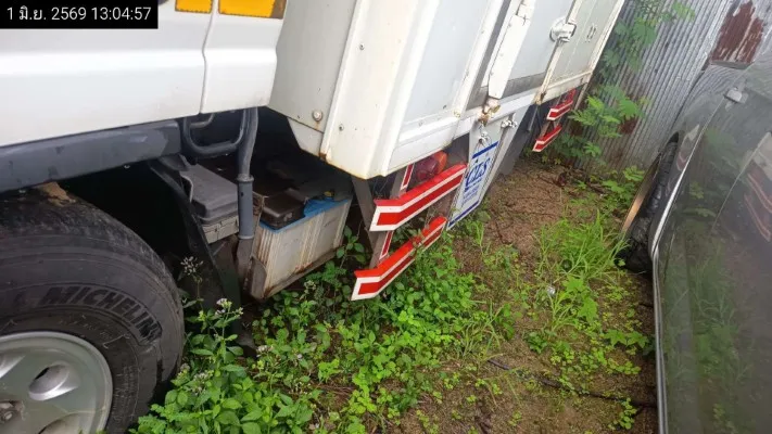 2021 Isuzu NLR – 11