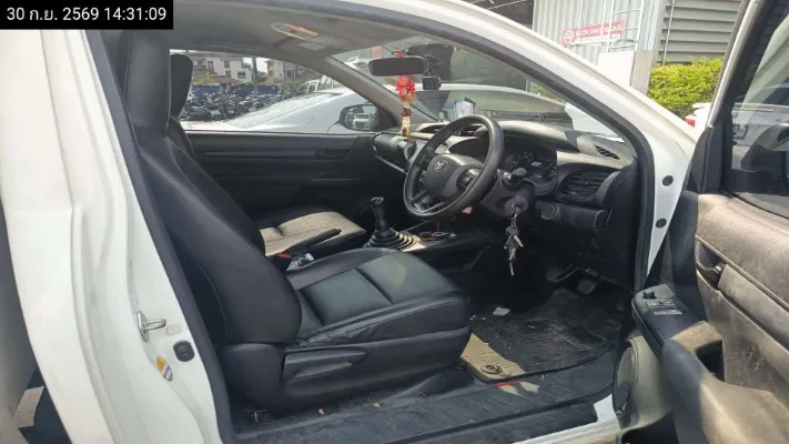 2023 Toyota Hilux Revo – 10