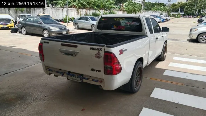 2015 Toyota Hilux Revo – 5