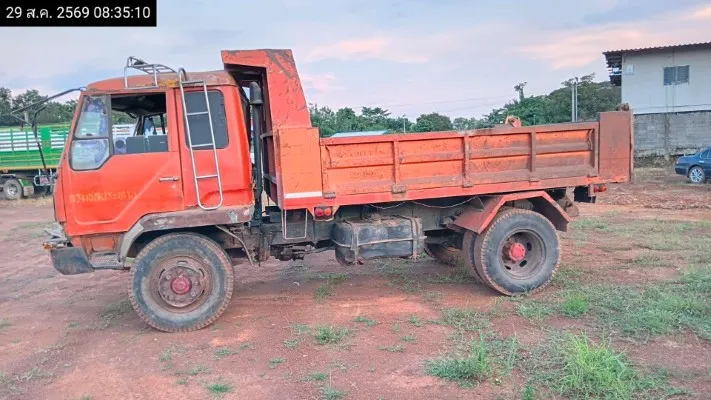 2002 Mitsubishi รถบรรทุก – 4