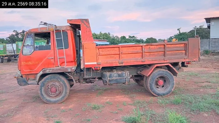2002 Mitsubishi รถบรรทุก – 10