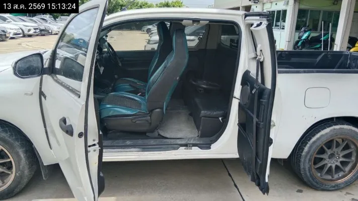 2015 Toyota Hilux Revo – 12